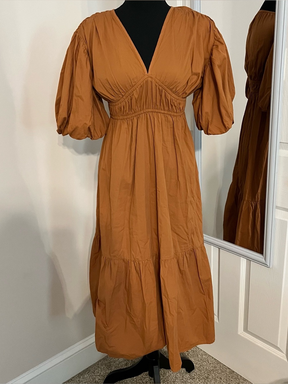 Jessica Simpson Rust Puff Sleeve V-Neck Midi Dress Women's Medium